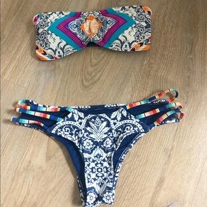 RIPCURL BIKINI!